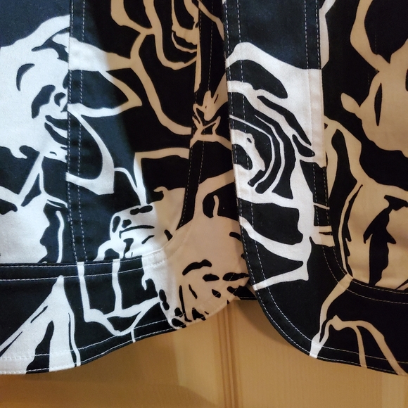 Coldwater Creek black & white printed jacket - Picture 3 of 6